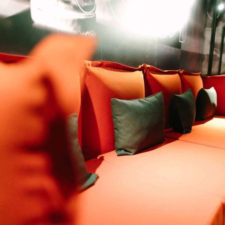Ibis Alencon Hotel Bagian luar foto